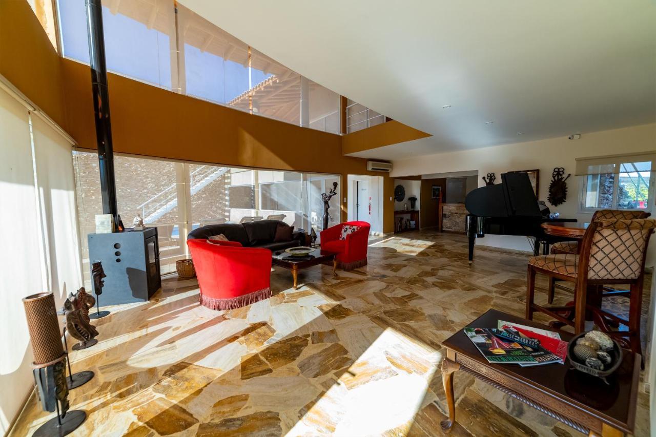 Chaglasian Wine & Suites San Rafael  Luaran gambar